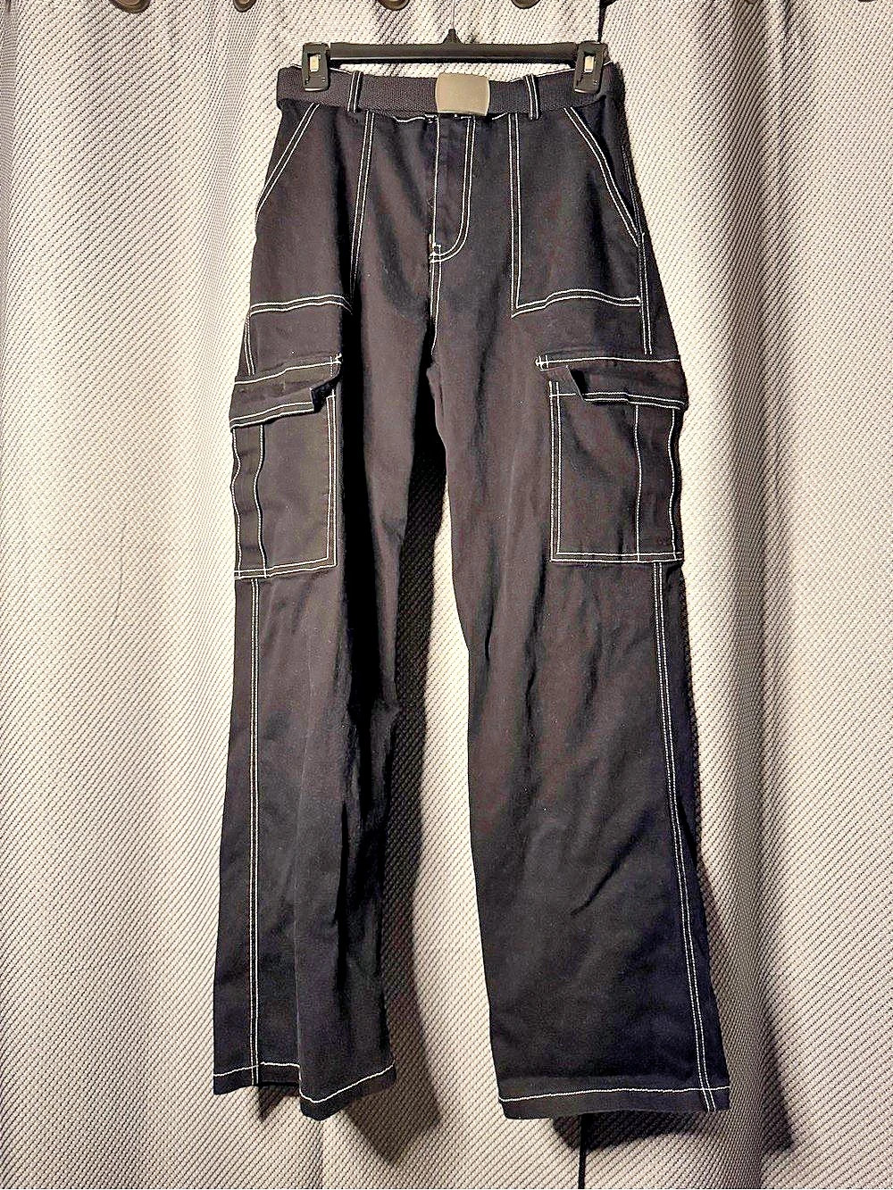 Faded Rose Essentials Black Cargo pants with Belt- M